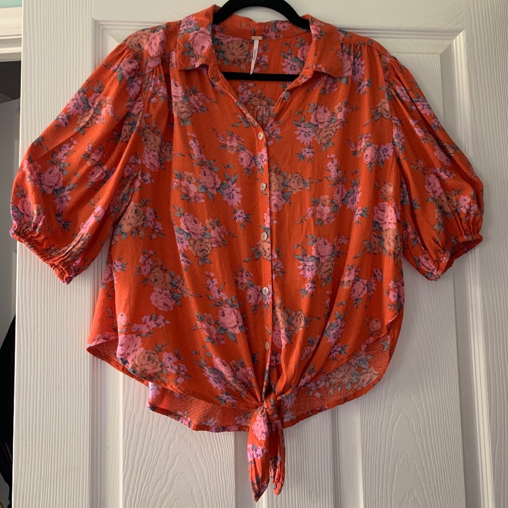 Free People flower top with tie in front